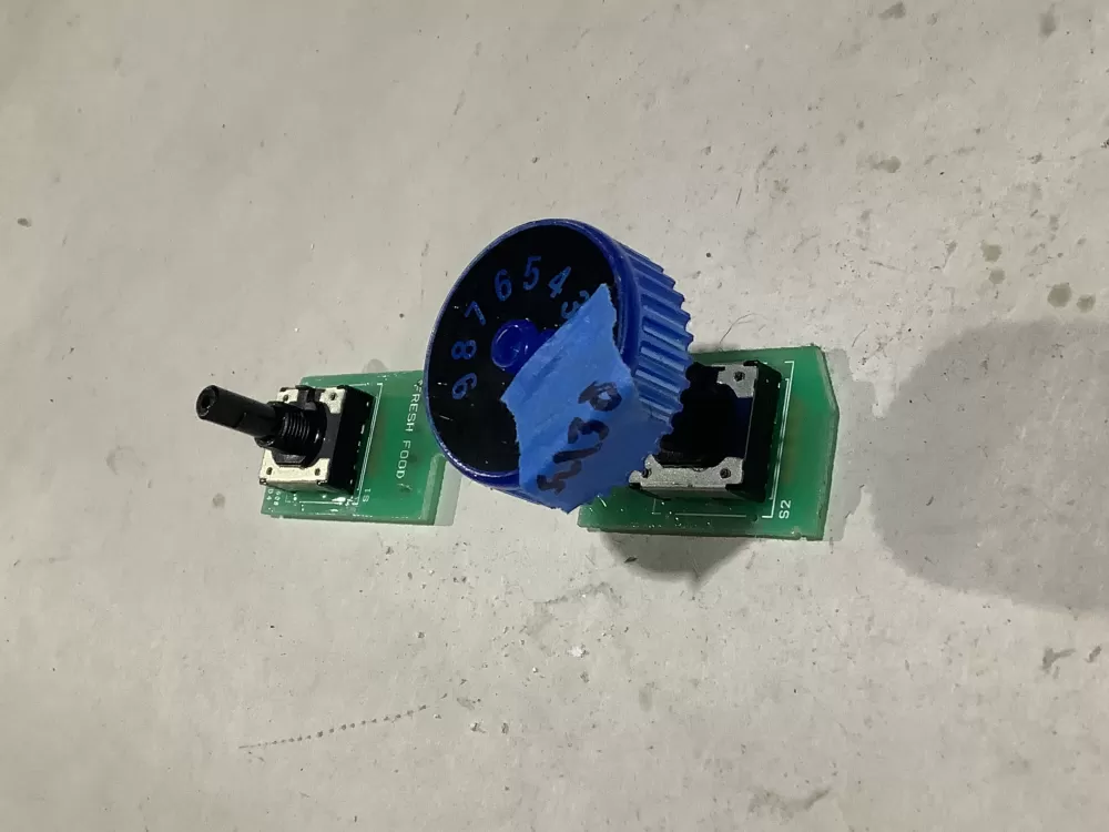 GE 200D1876G002 Refrigerator Control Board Tempature