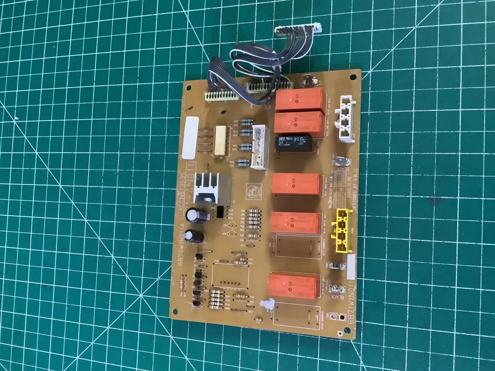 LG 6870W1N011A Oven Control Board Used