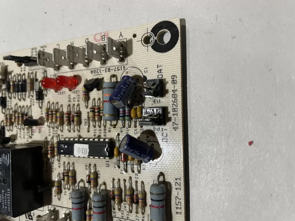 Bryant Rheem 47 102684 09 1157 121 B16  Carier Control Board AZ177930 | Wm2654
