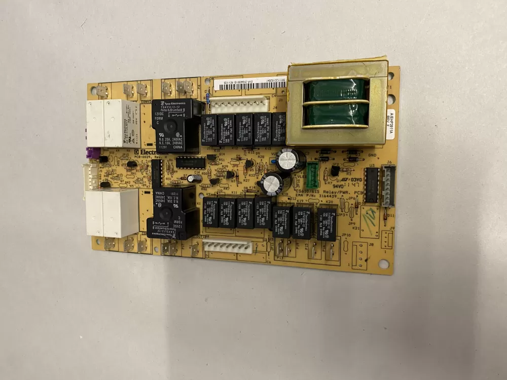 316443911B Frigidaire Oven Board - Control