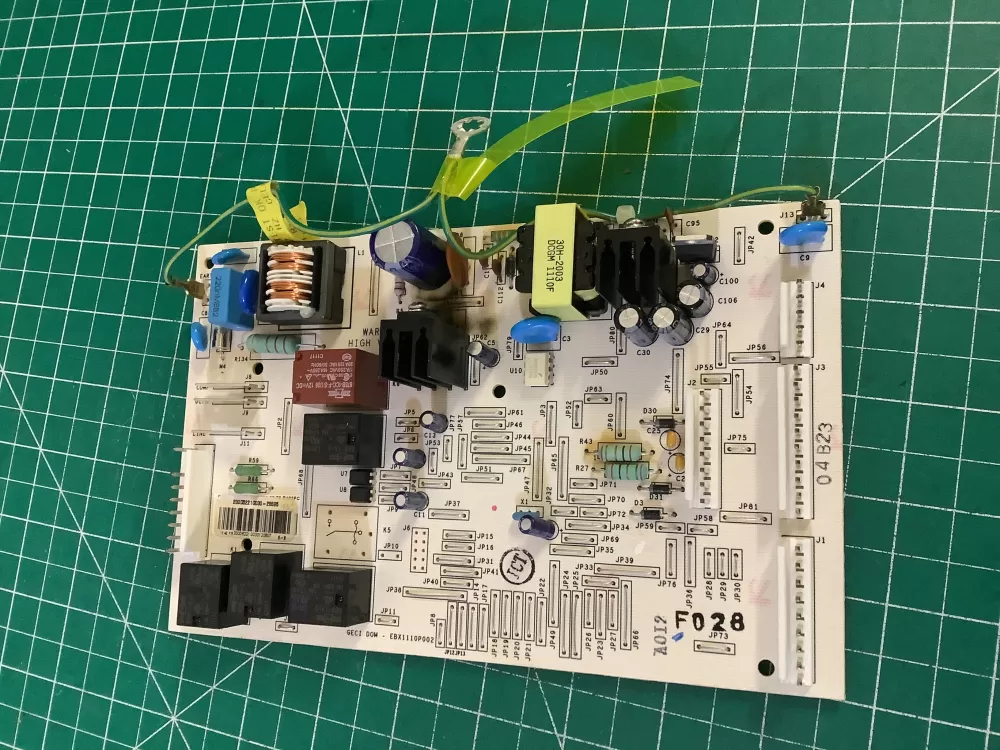 GE Hotpoint WR55X11072 200D6221G030 Refrigerator Control Board AZ188124 | NR1938