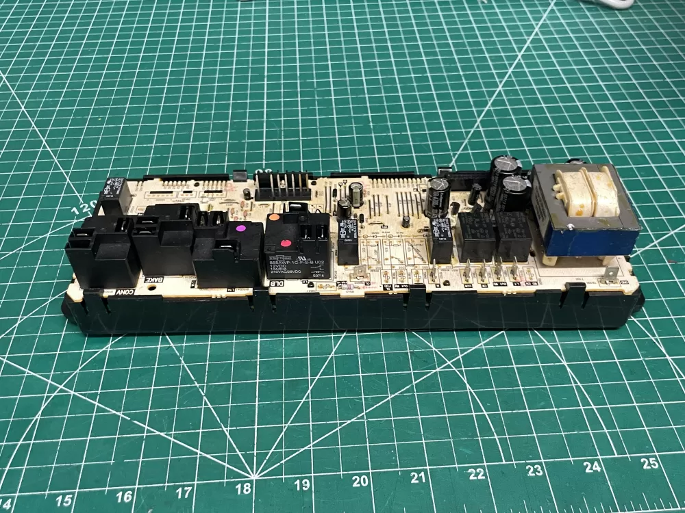 GE  WB27T10810  164D6476G104 Range Control Board