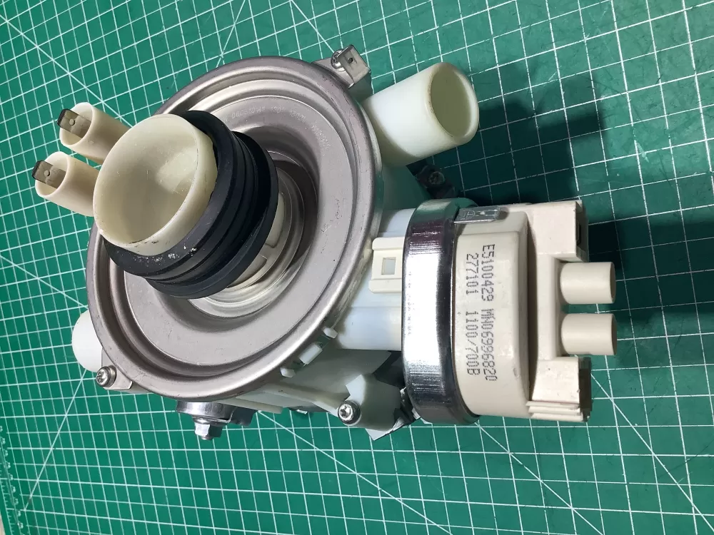 Miele 6770514 Dishwasher Circulation Pump Motor AZ145838 | SL280
