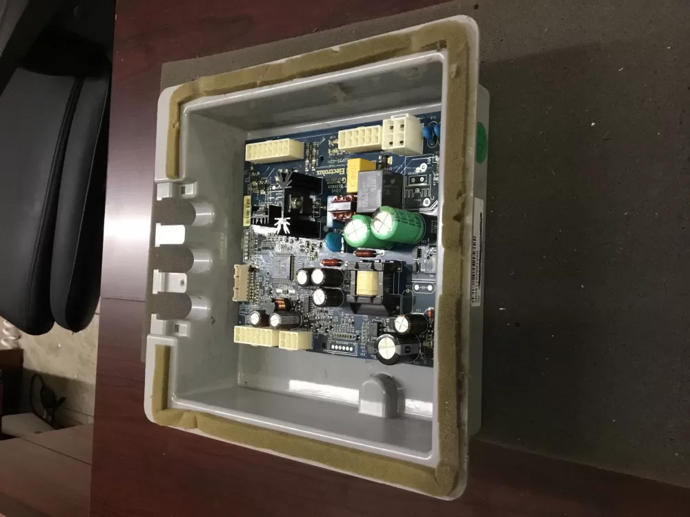 Frigidaire AP5968389 242009027 242009034 242009034A 5303918536 5303918562 A01164905 5304499075 PS11703792 Refrigerator Main Control Board