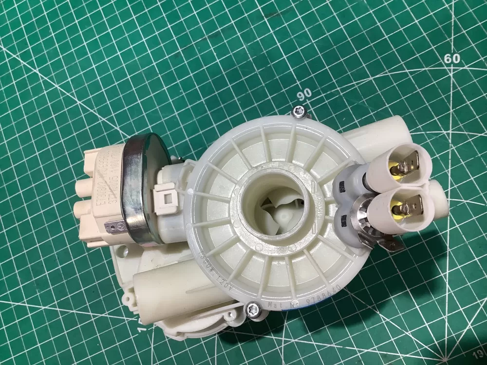 Miele 04010196 Dishwasher Miele Circulation Pump Motor 0010196 AZ175753 | SL159