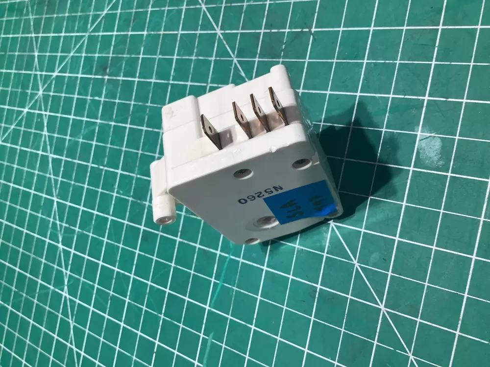 GE Kenmore WR9X520 WR09X0520 Refrigerator Defrost Timer AZ150538 | AR197