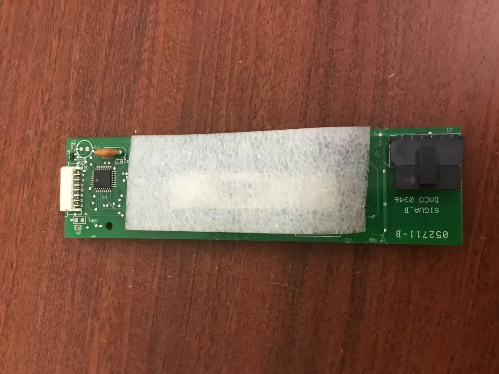 Frigidaire 240596701 Refrigerator Control Board Display AZ29709 | NR1035