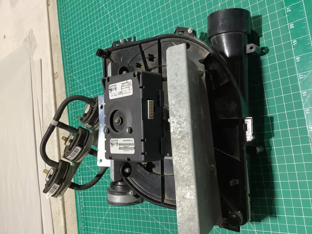 Bryant Hc23ce116 Furnace Motor Draft Inducer Blower AZ132377 | SL245