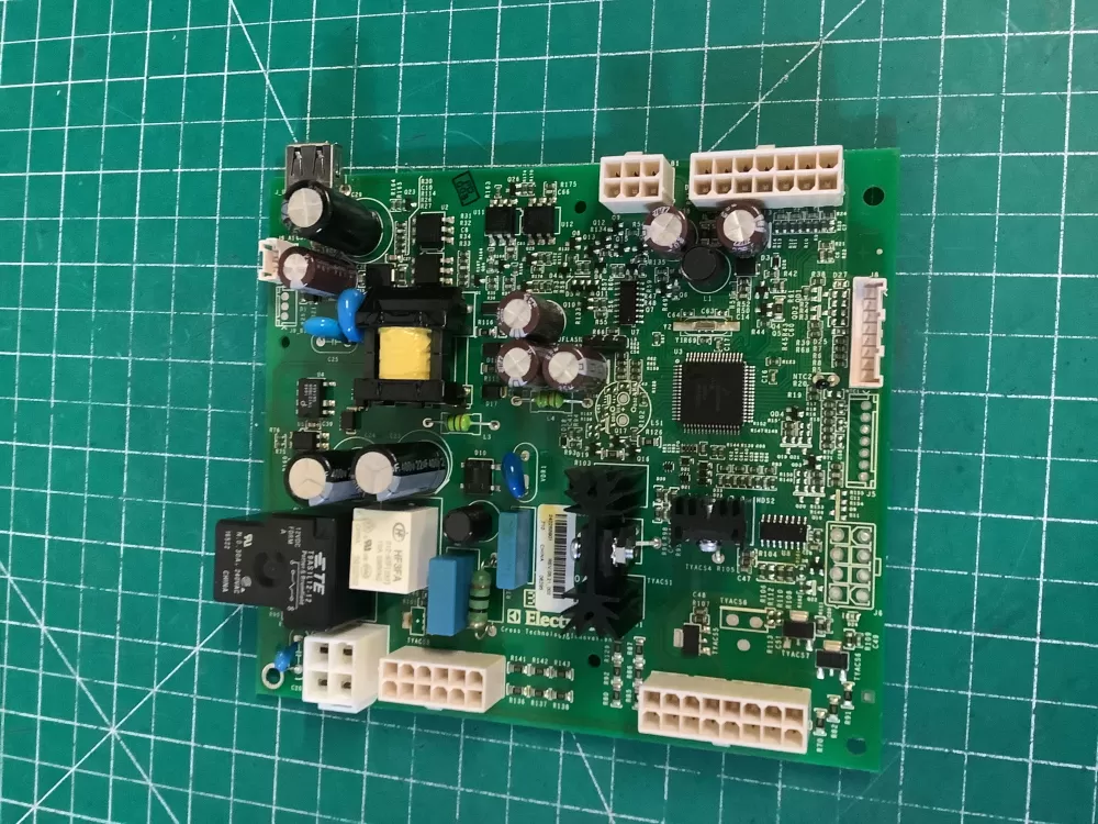 Frigidaire 5304497976 Refrigerator Main Control Board AZ228925 | NR537