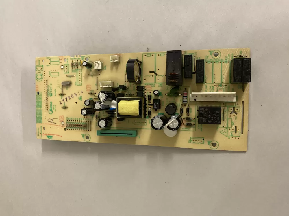 GE EMLAA9L-10-K Microwave Control Board