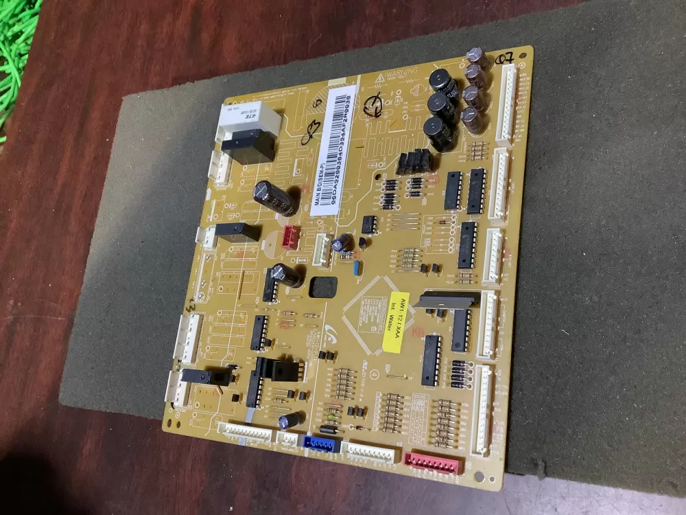 Samsung DA92 00384D Refrigerator Control Board AZ124955 | NR1832