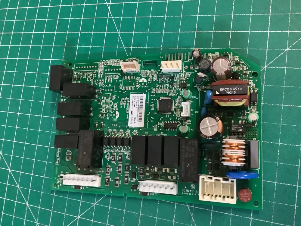 Whirlpool Kenmore W11088499 Refrigerator Control Board AZ231773 | NR152