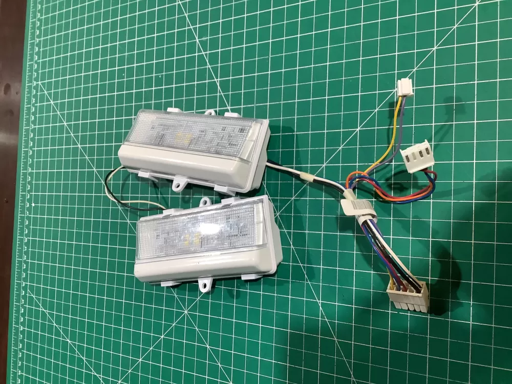 Kenmore PS11765713 Refrigerator Control Board Module Light AZ143245 | SL168