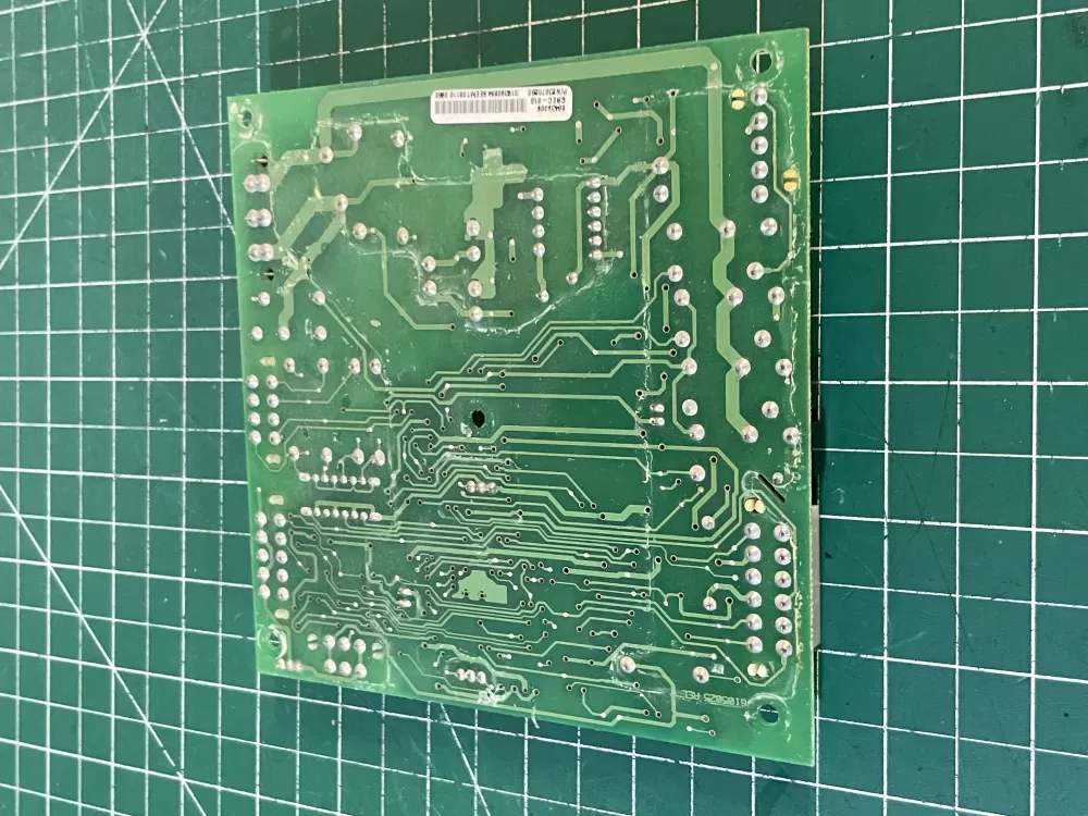 Whirlpool refrigerator control board 60439009 AZ200840 | Wm2153