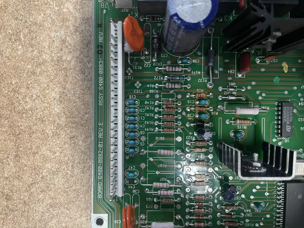 Trane 6400 0882 01  6400-0882-01  6400088201 Furnace Control Board