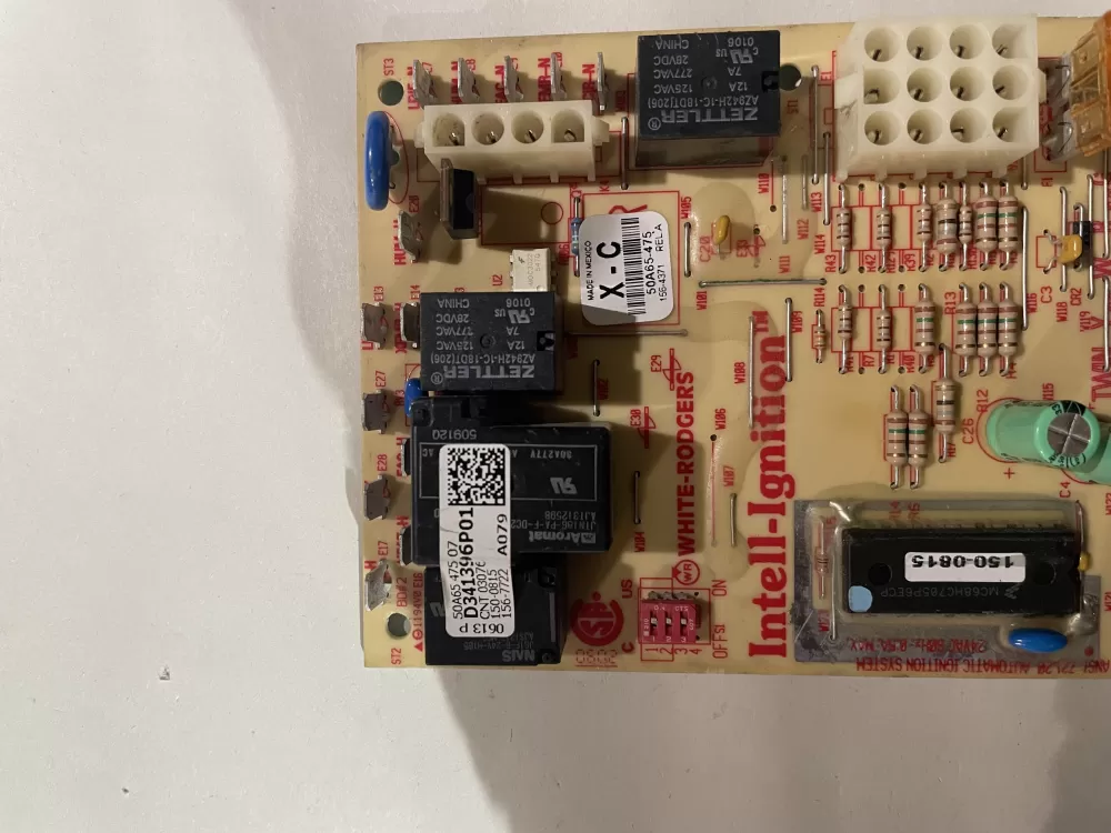 Trane D341396P01 Furnace White Rodgers Control Board AZ202860 | KM2689
