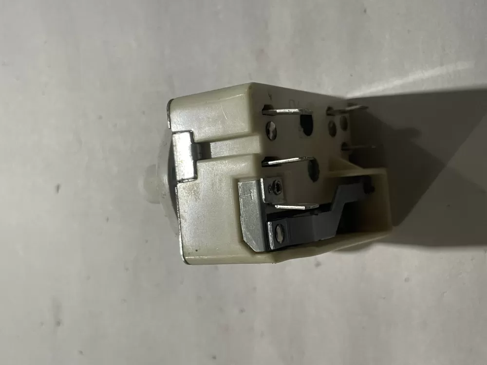 GE Hotpoint Wb24t10029 Range Switch Infinite AZ192480 | Wm1036