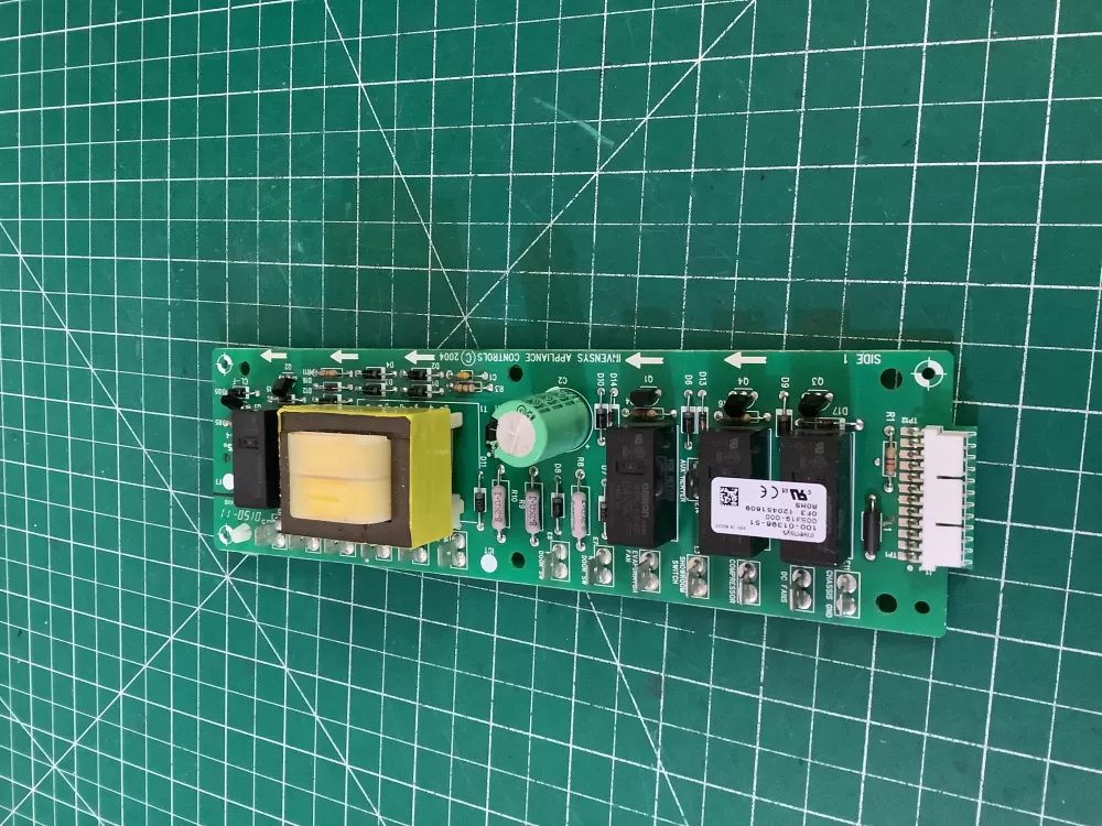 Viking 100-01396-51 Refrigerator Control Board AZ184847 | NR2692