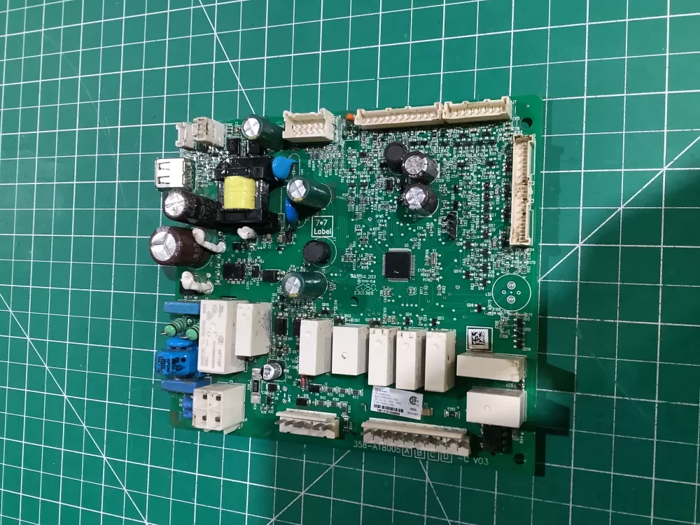 Frigidaire A16561204 Refrigerator Board AZ146810 | NR2458