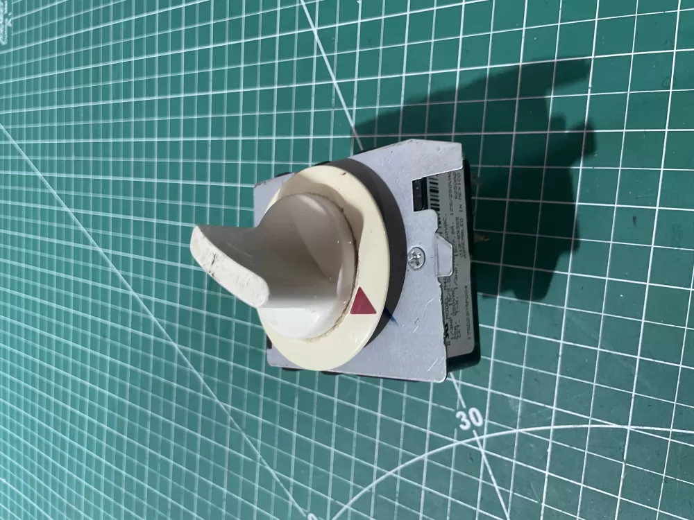 Hotpoint  General Electric AP2042894 276942 175D2308P004 WE04X0872 WE4X872 PS268298 Dryer Timer