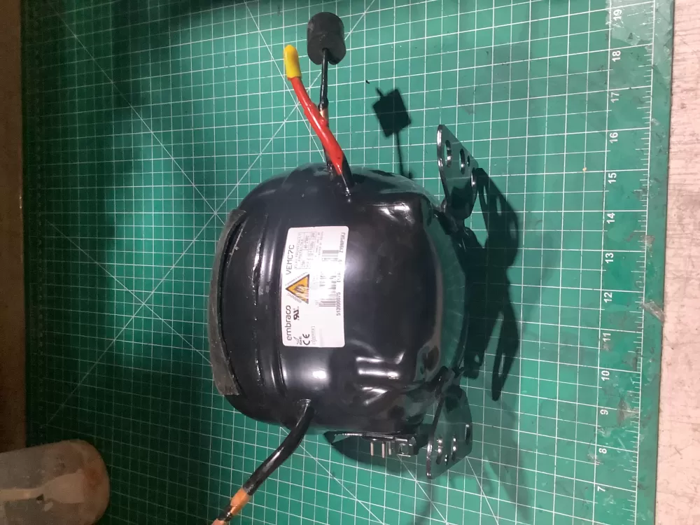 513906075 Embraco Compressor
