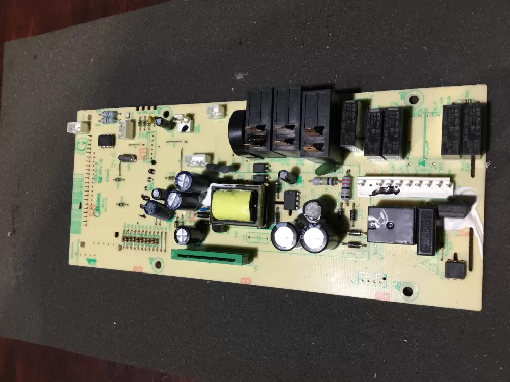 Magic Chef E173873  EMLAUXX-21-K-CKD Microwave Display Board