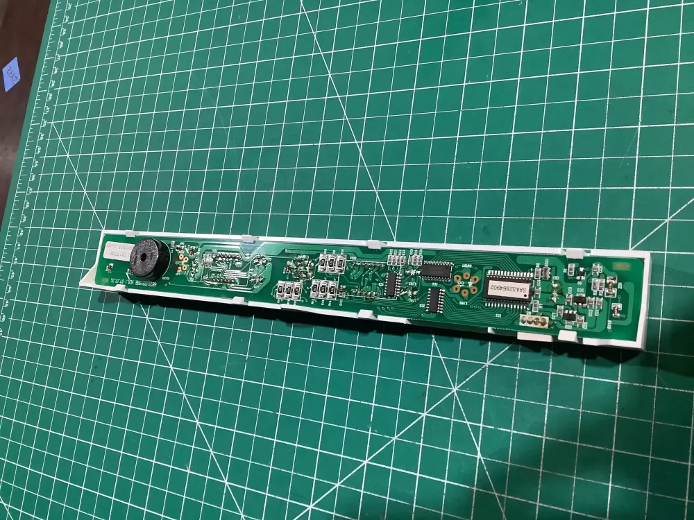 LG 6871JB1374E Refrigerator Control Board AZ148123 | NR2484