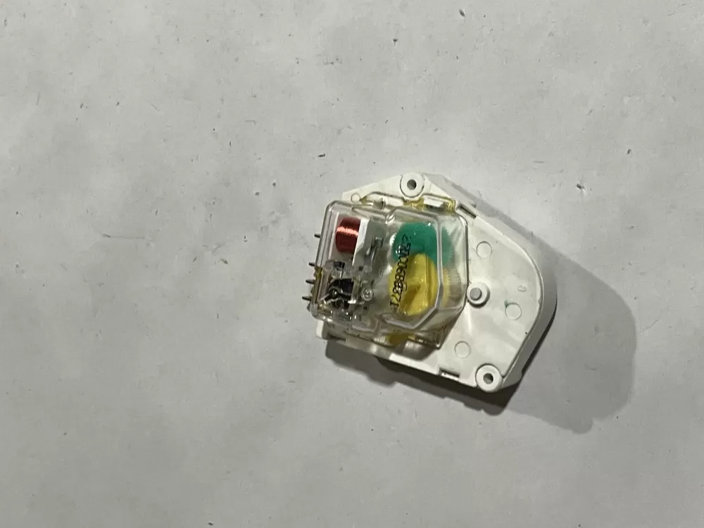 Whirlpool Kenmore W10822278 Refrigerator Defrost Timer AZ171909 | Wm539