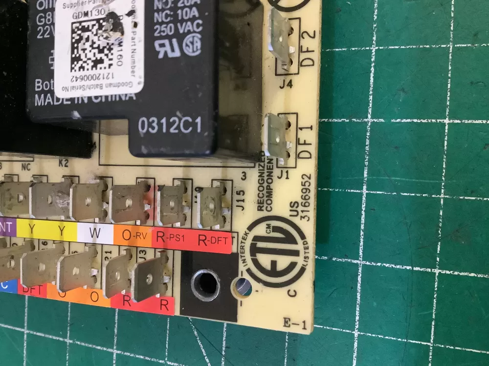 Goodman Amana PCBFM131 Furnace Control Board 31669521 AZ191570 | NR1413