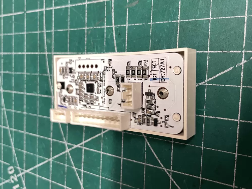 Samsung DY.727A1 Refrigerator Dispenser Control Module AZ210334 | WM1846