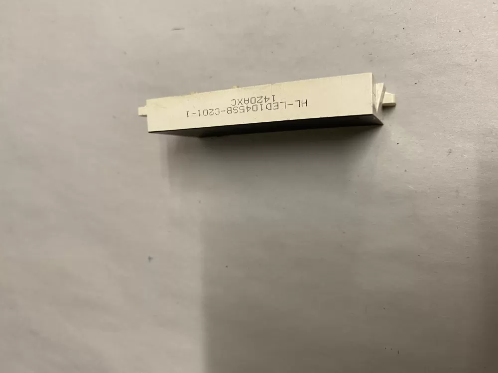 Samsung 1420AXC Microwave LED Display HL-LED1045SB-C201-1 AZ212169 | BK1220