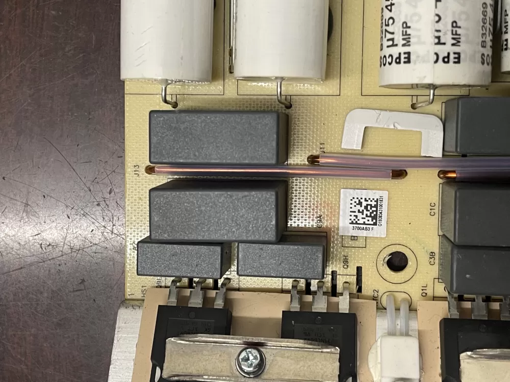 KitchenAid W10701796 Cooktop Control Board Induction Power AZ31253 | KM1669