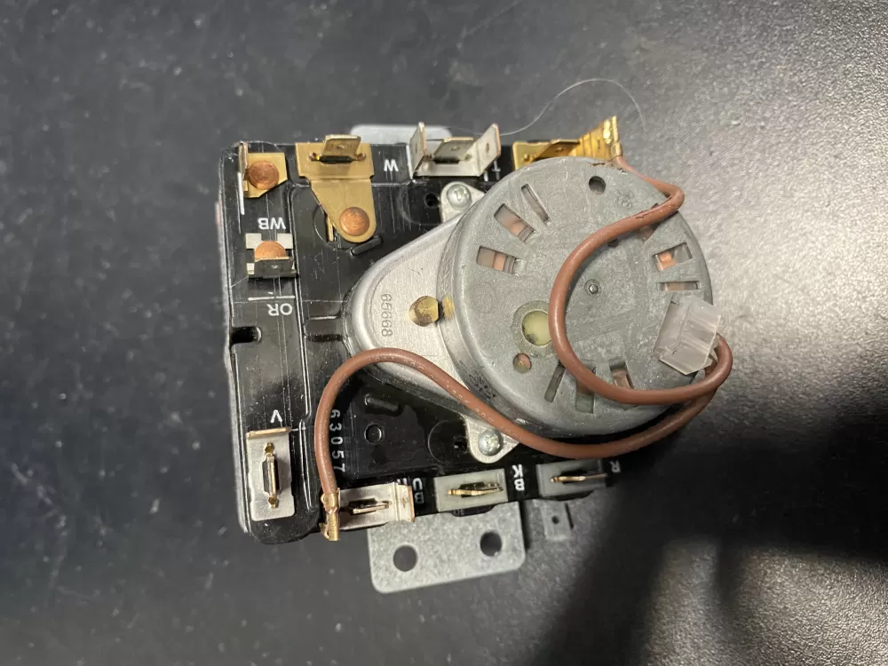 Whirlpool  Kenmore  Maytag  Roper  Amana  Inglis  Admiral WP3979617  AP6009055  3979617  8299782  921240  PS11742197 Dryer Timer