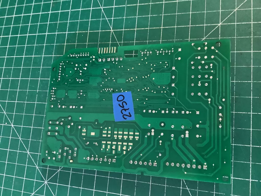 Whirlpool W10675033 W10801162 Refrigerator Control Board AZ187592 | NR2750