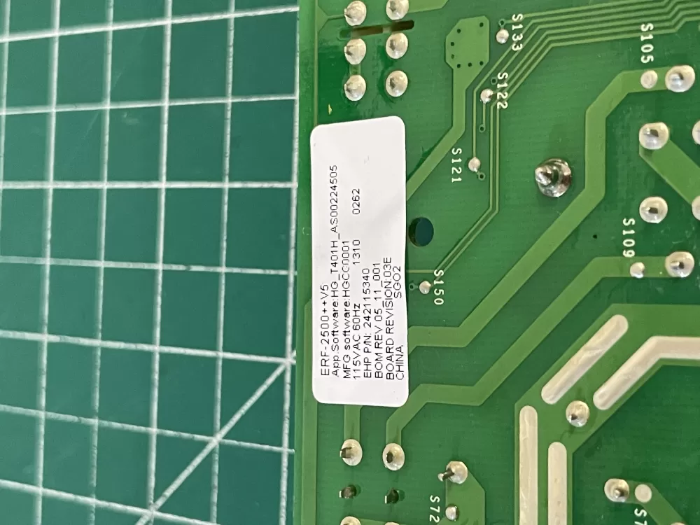 Frigidaire Electrolux 242115340 Refrigerator Control Board AZ206832 | Wm2270