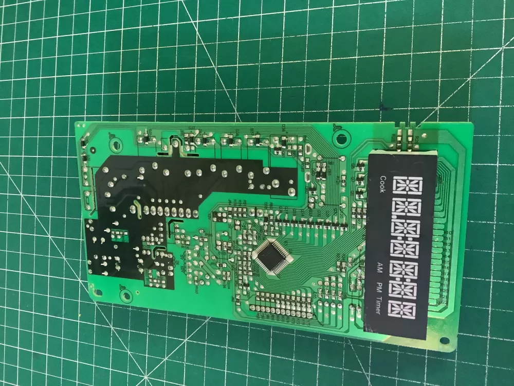 GE MD12001LB EMLAAGE-04-K 17170000008243 Microwave Control #