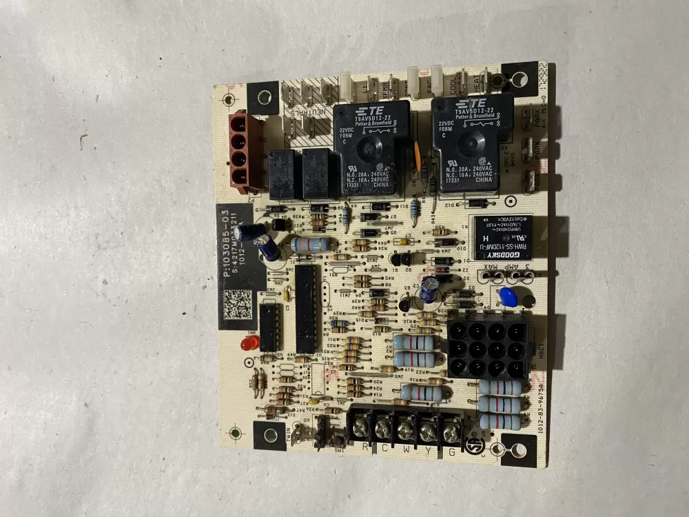 Lennox 1012-83-9675A Furnace Control Board Circuit