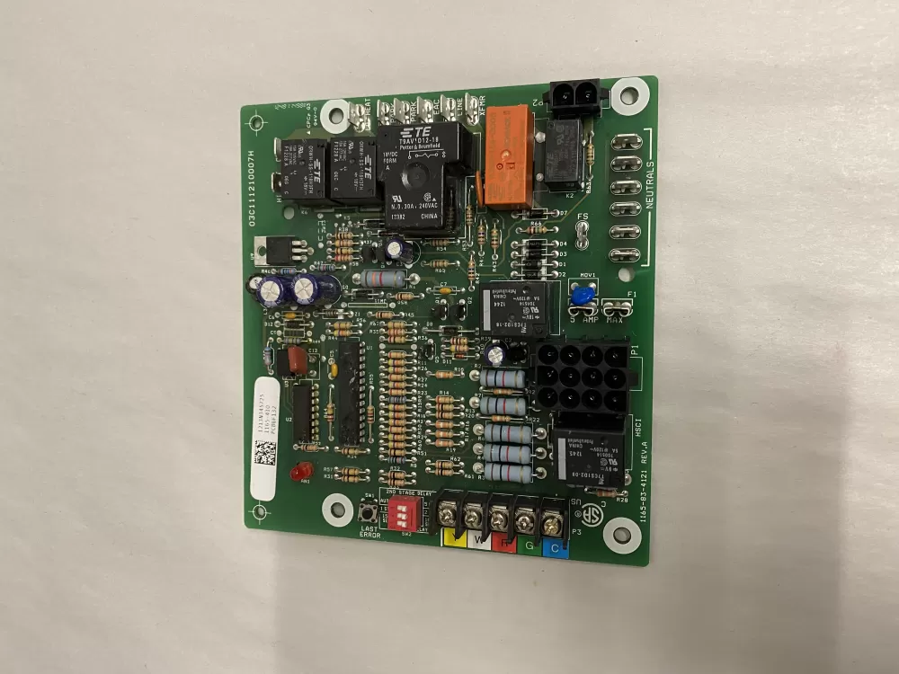 Goodman  Amana PCBBF132 1165-410 1165-410 Furnace Circuit Board