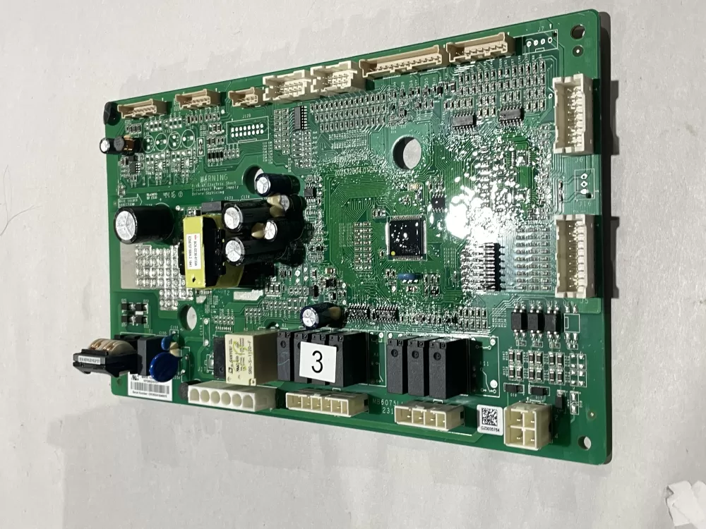 GE 197D8523G101 70213260402GA MB6075LLC Refrigerator Control