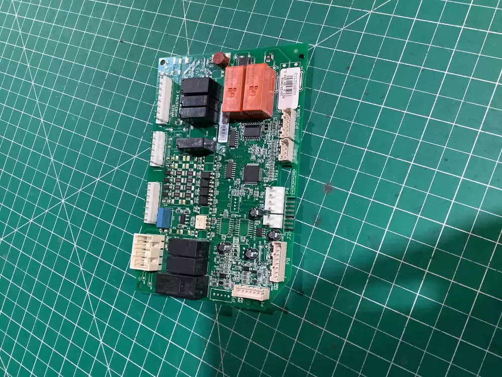 Whirlpool W10811363 W10854027 Refrigerator Control Board AZ170007 | BG2604
