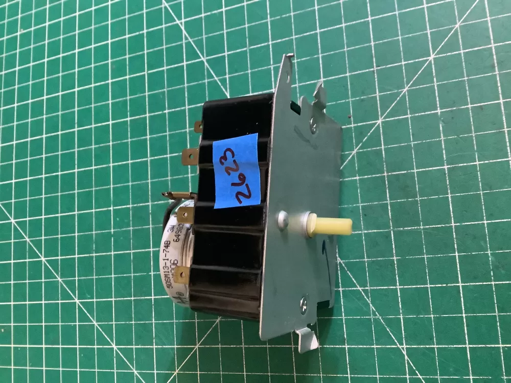 GE  General Electric  Kenmore 189D7146P001 Dryer Timer