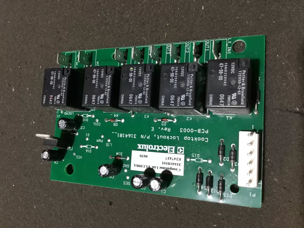 Frigidaire  Kenmore AP3768449 316418100 316418101 PS977959 Range Control Board