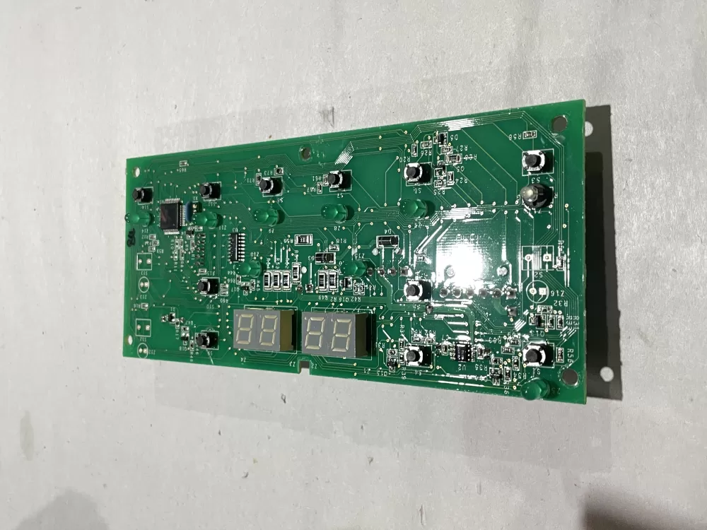 GE 200D7355G084 WR55X22930 Refrigerator Control Board AZ184242 | Wm2504