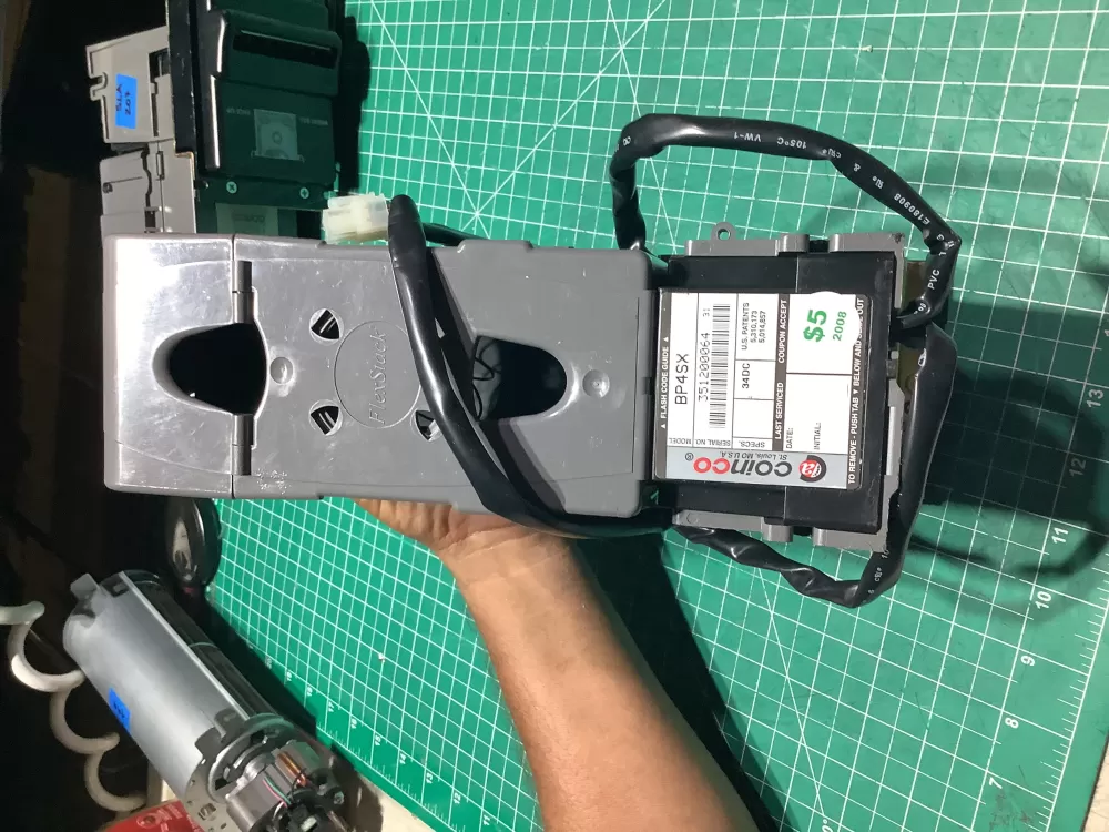 CoinCo MAG60B Bill Acceptor for a Vending Machine Part BP4SX AZ147874 | SL207