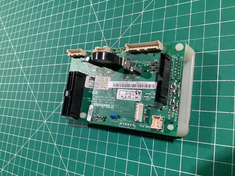 Frigidaire  Kenmore 316442040 Range Control Board