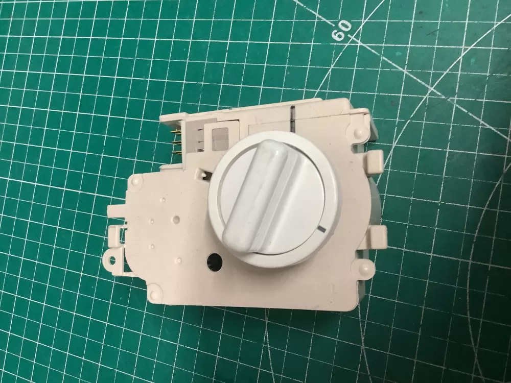 Frigidaire  GE  Kenmore 131758600B Washer Timer