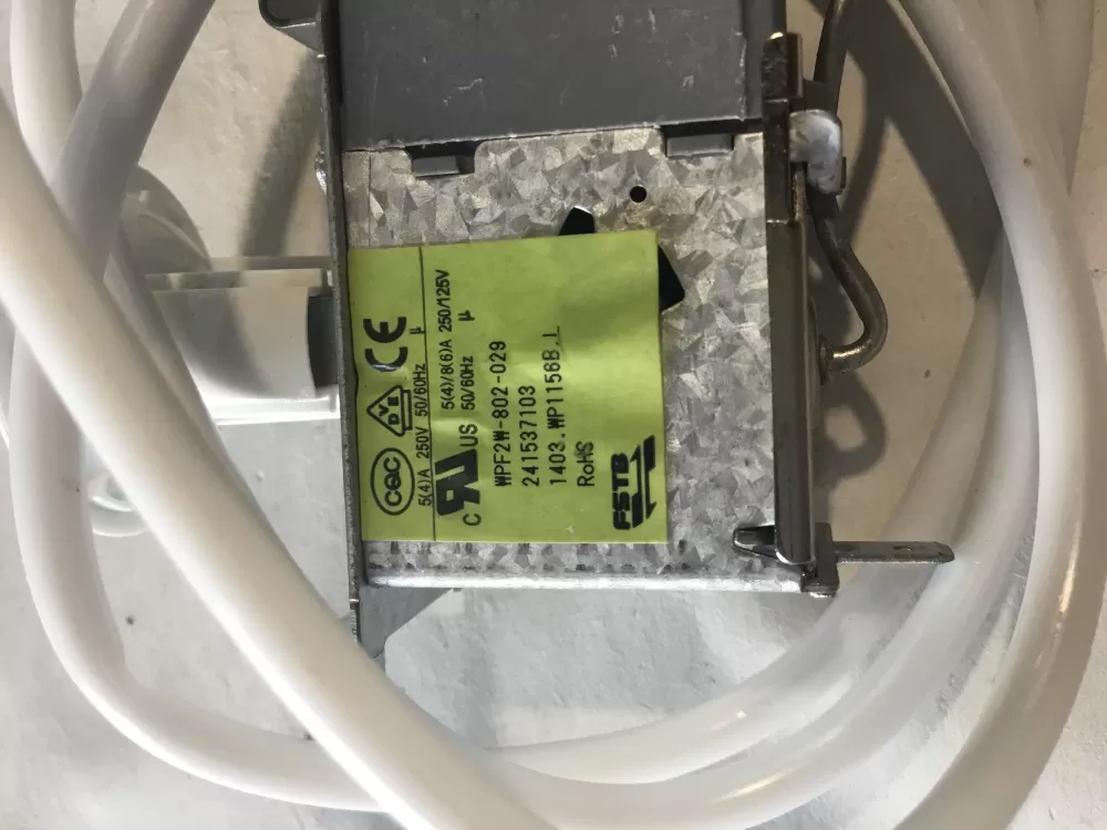 Frigidaire  Kenmore  Westinghouse AP5803894 241537101 5304421256 5304445058 5304458021 G450226-08 241537103 PS8769007 