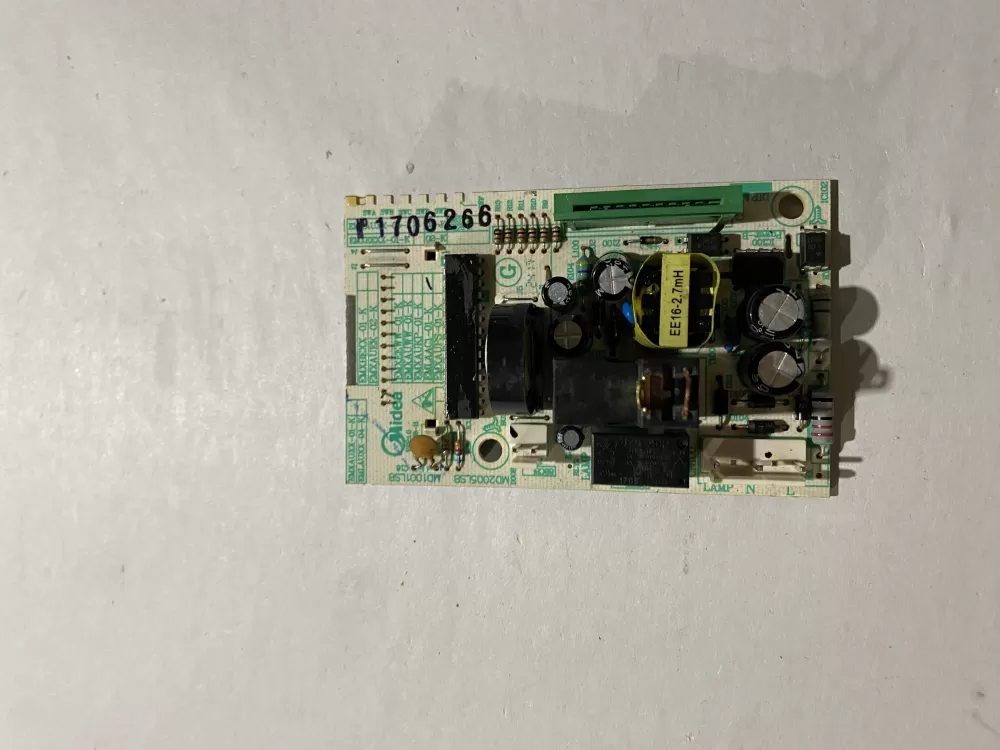GE EMLAAC1-01-K Microwave Control Board