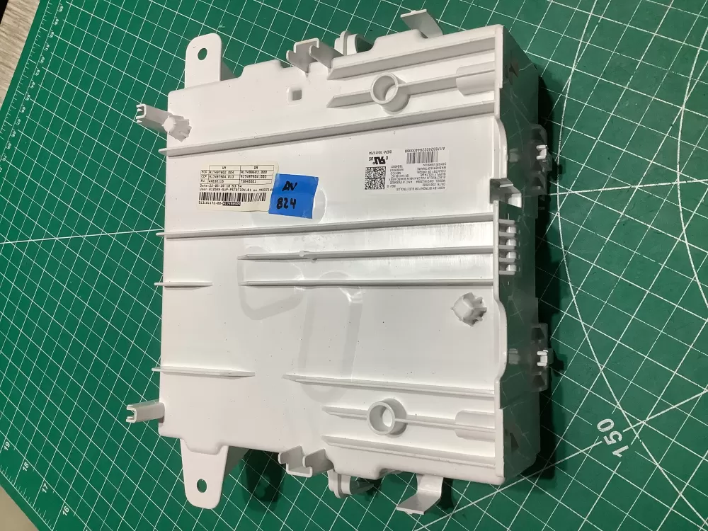 Frigidaire Laundry Center Control Board A17498505 AZ186494 | AV824