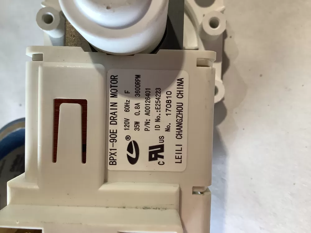 Crosley  Frigidaire  Kelvinator  Kenmore 154736201 5304492415 A00126401 Dishwasher Drain Pump